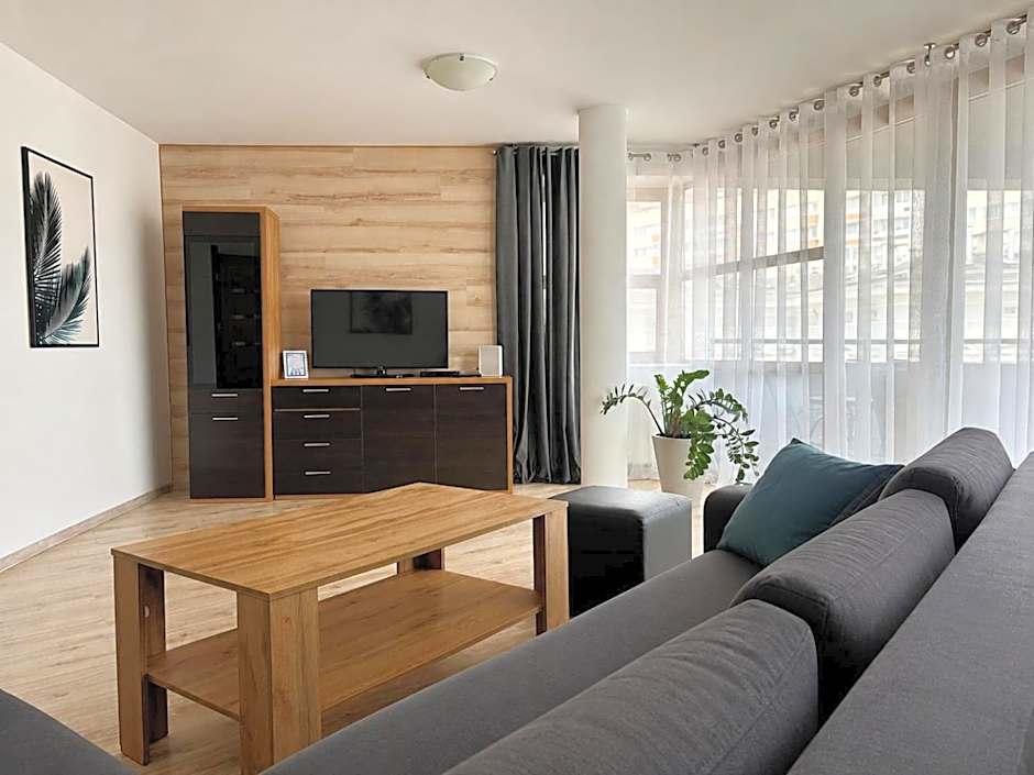 MARGI City Aparthotel