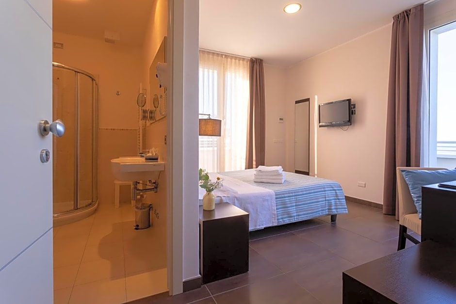 Gimmi Hotel