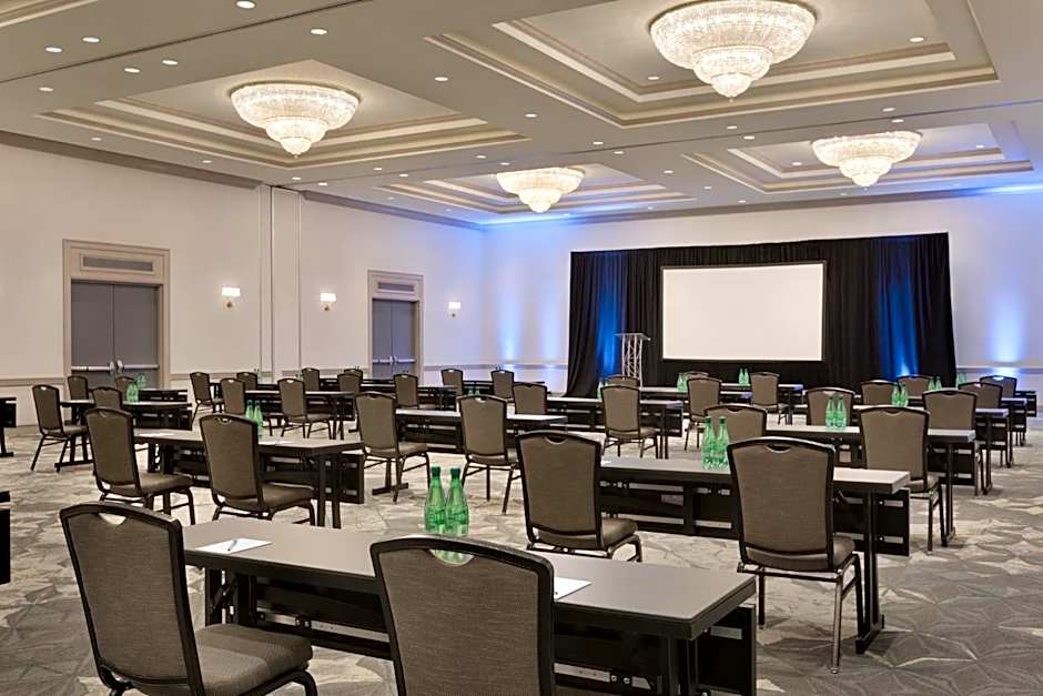 Crowne Plaza College Park - Washington DC By IHG