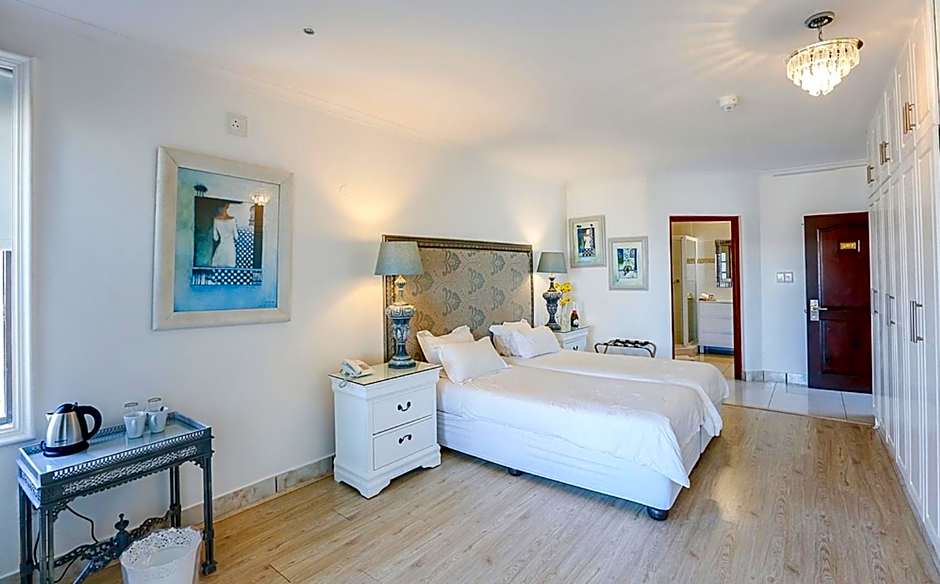 Misty Waves Boutique Hotel