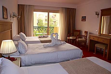 Deluxe Single Room