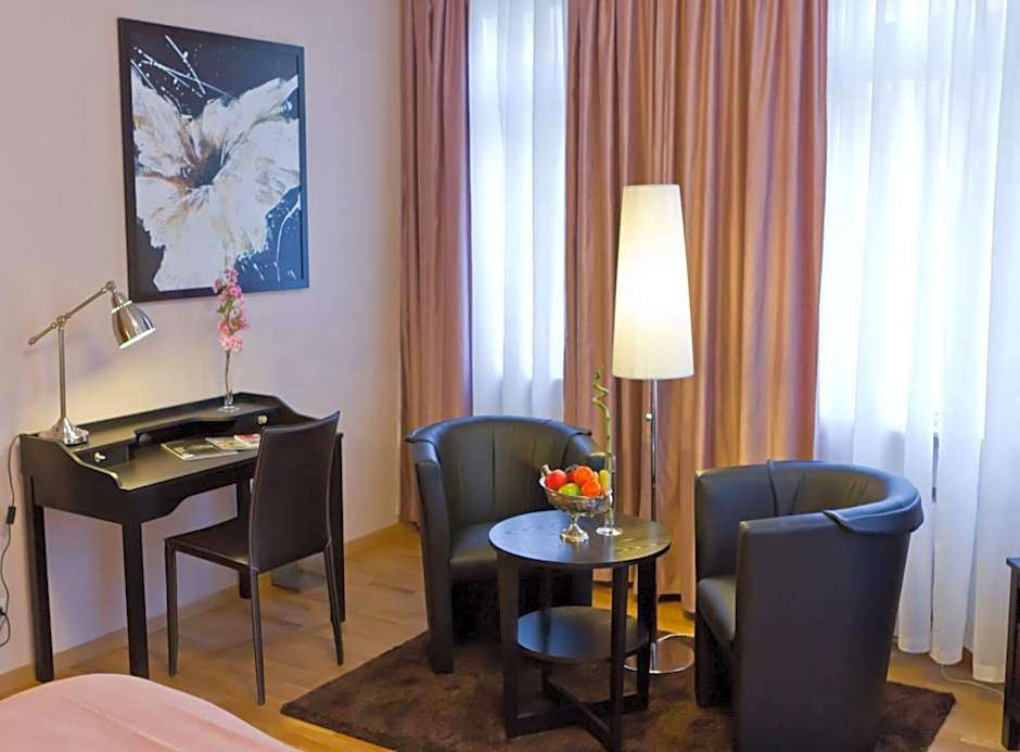 Suiten Hotel Dependance Laterne