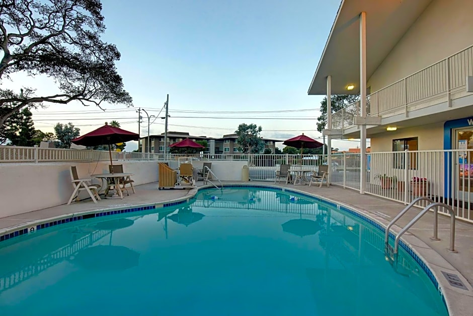 Motel 6-Monterey, CA