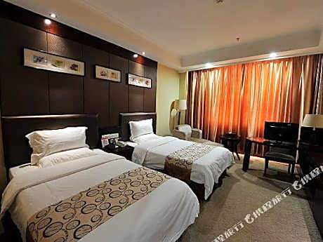 Huayu International Hotel (Hotan Old Night Market)