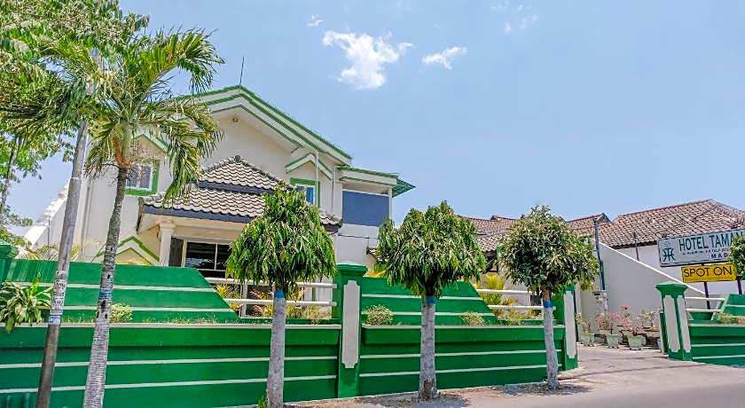 Hotel Taman Indah
