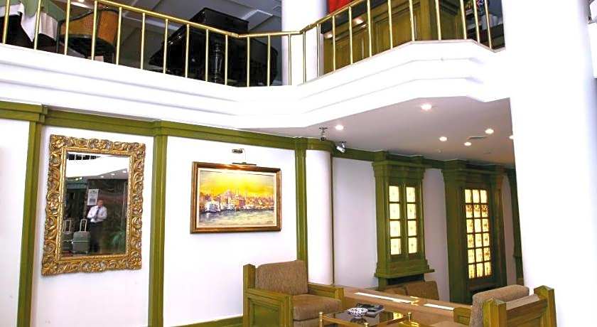 Istanbul Royal Hotel