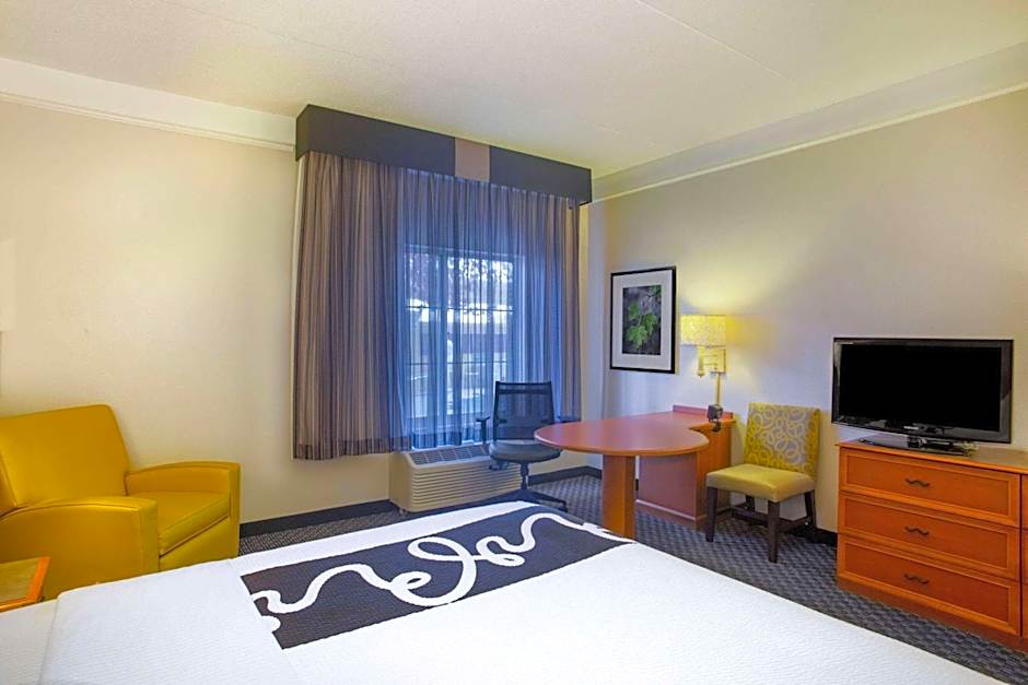 La Quinta Inn & Suites by Wyndham Westport