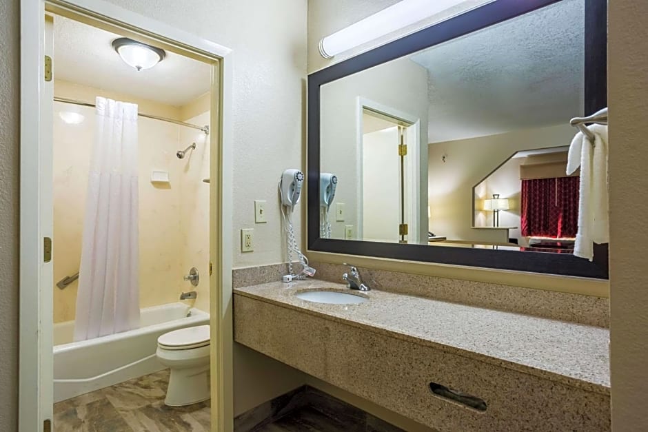Quality Inn & Suites Oxford