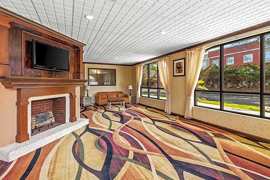 Quality Inn & Suites Florence Civic Center