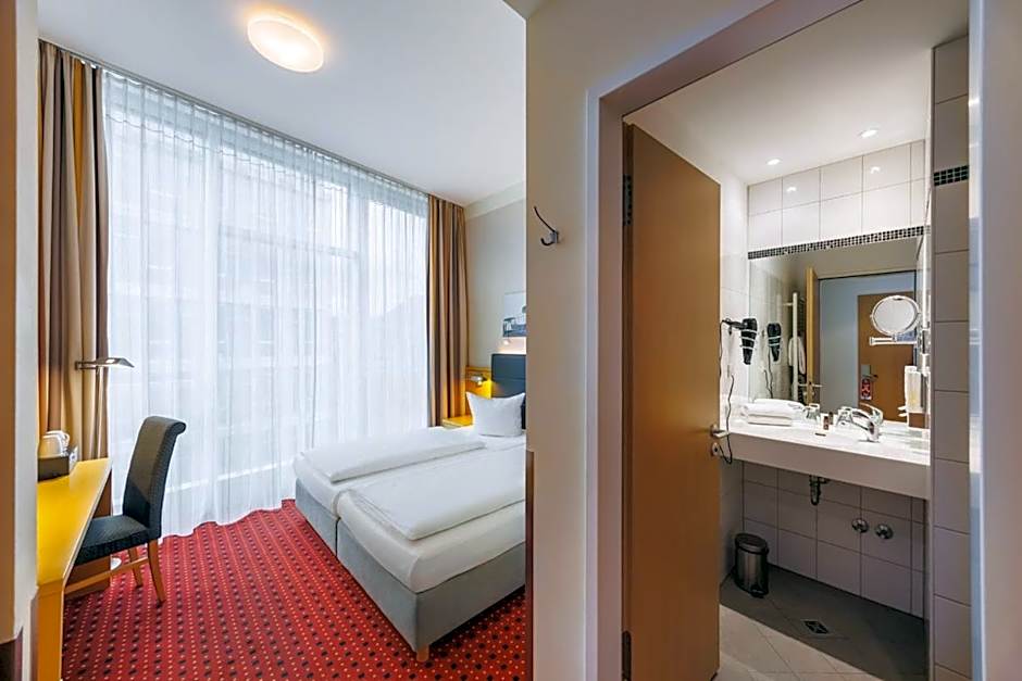 Airporthotel Berlin-Adlershof