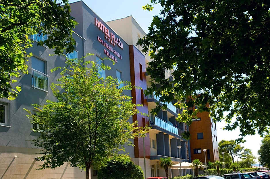 Hotel Plaa