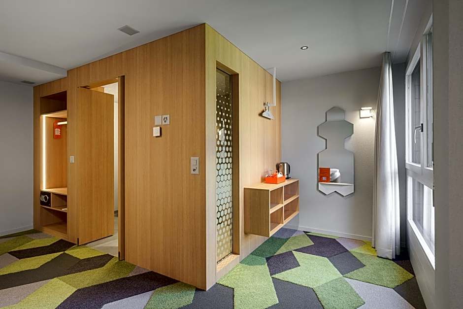The Lab Hotel & Apartments