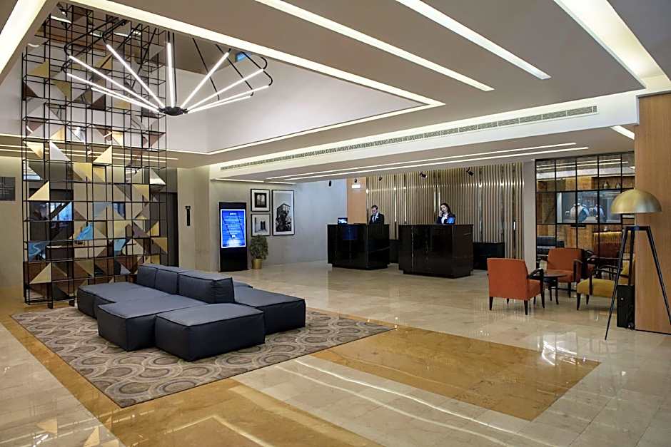 Radisson Blu Hotel, Beirut Verdun