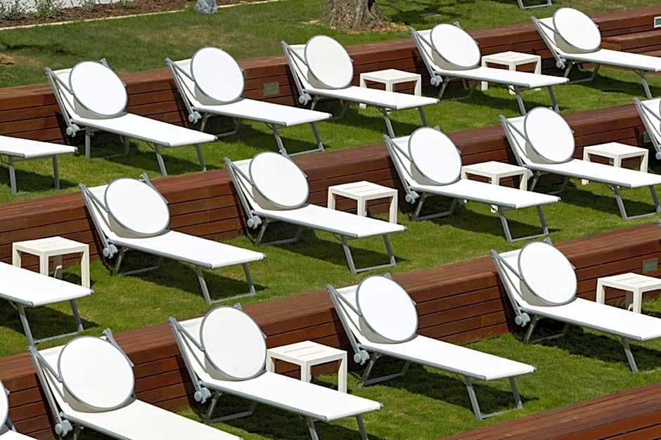 Aqualuz Lagos by The Editory