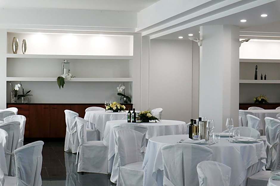 HOTEL SOLARIS