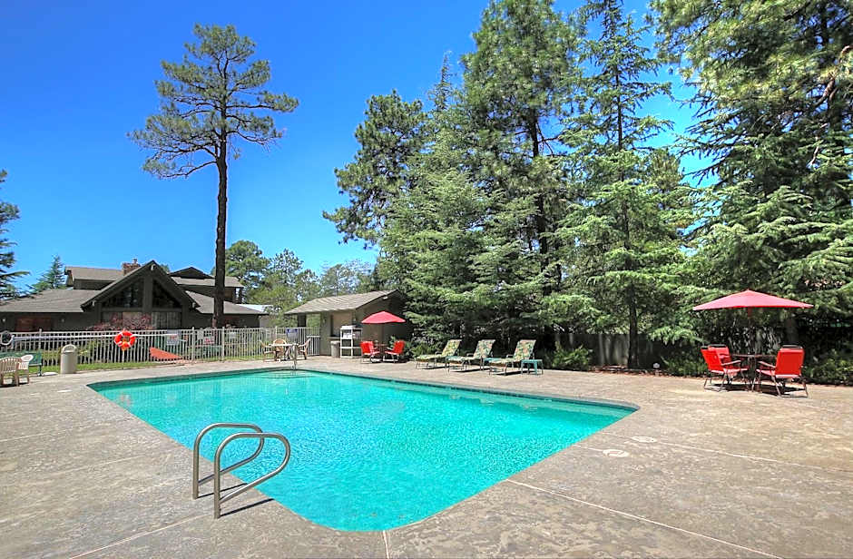 Majestic Mountain Inn