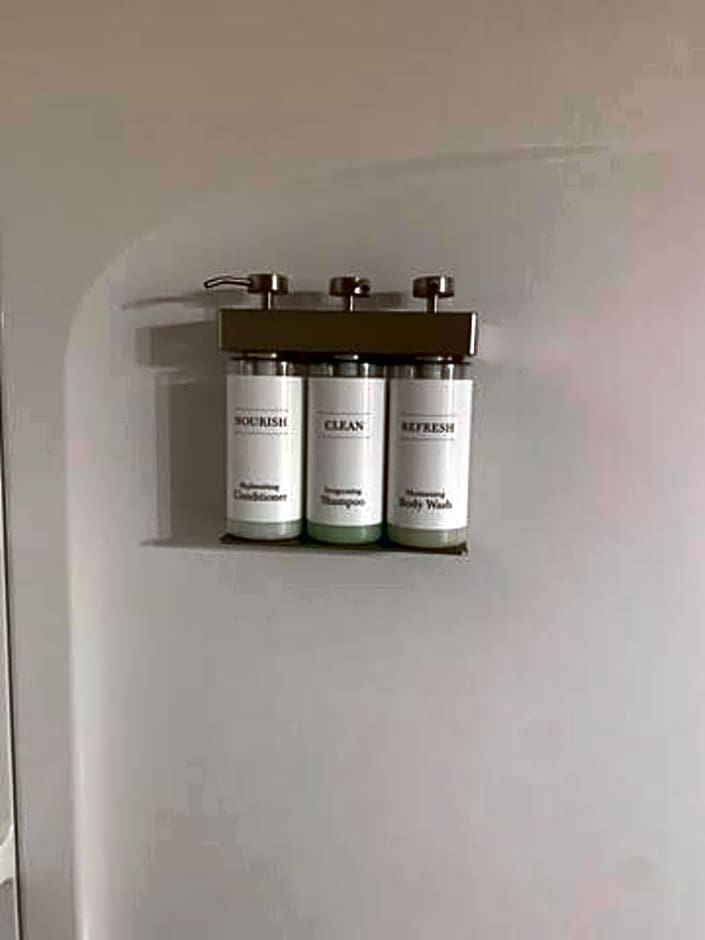 Morning Star Lodge - Hosted by Linda