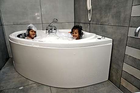 La Niebla Farm Resort