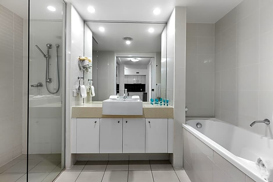 Beaches on Lammermoor Apartments