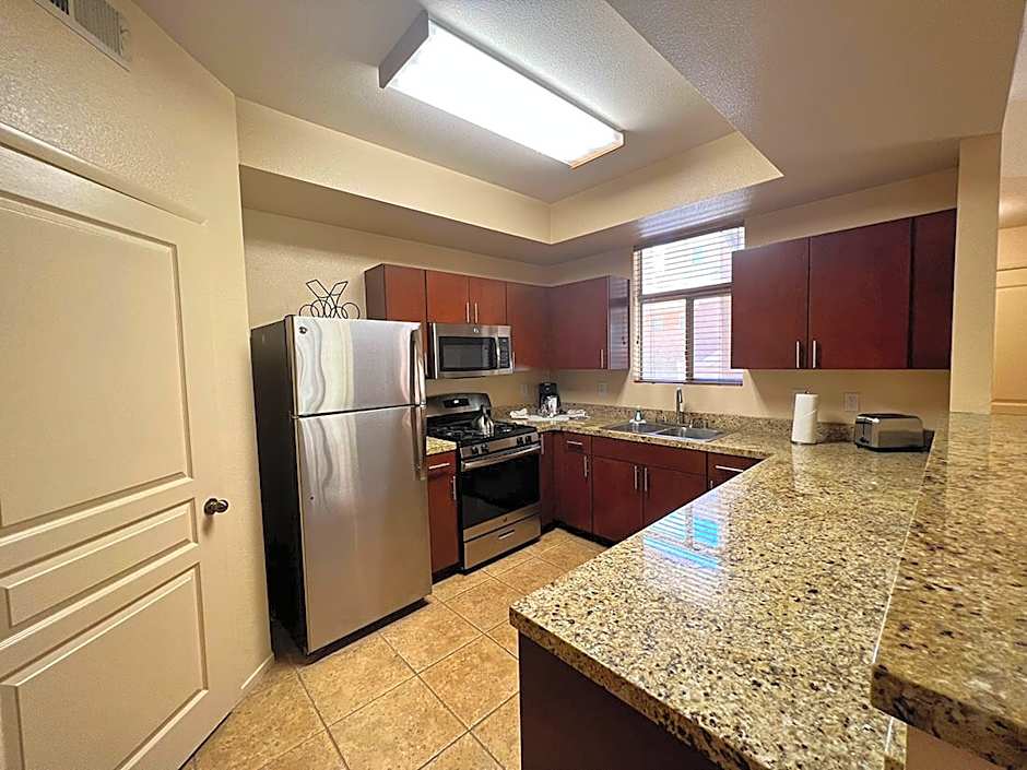 Photo 1 of 4 of 1 Bedroom Suite