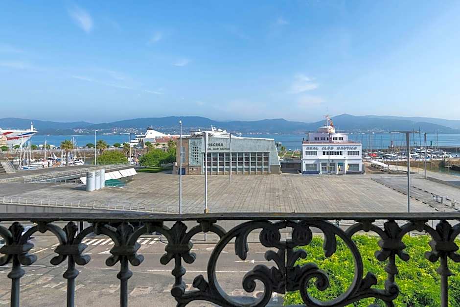 AC Hotel Palacio Universal