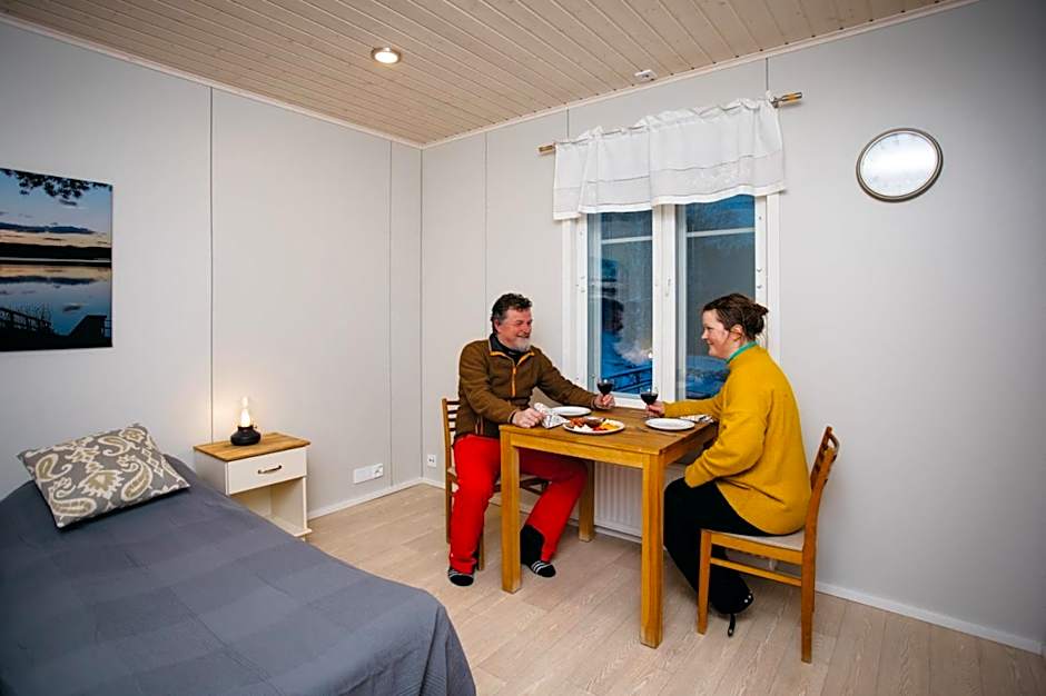 Labbnäs Semesterhem, Radhuset
