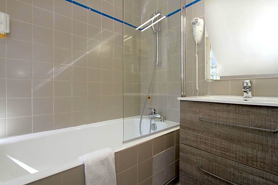 Chateau De La Muzelle