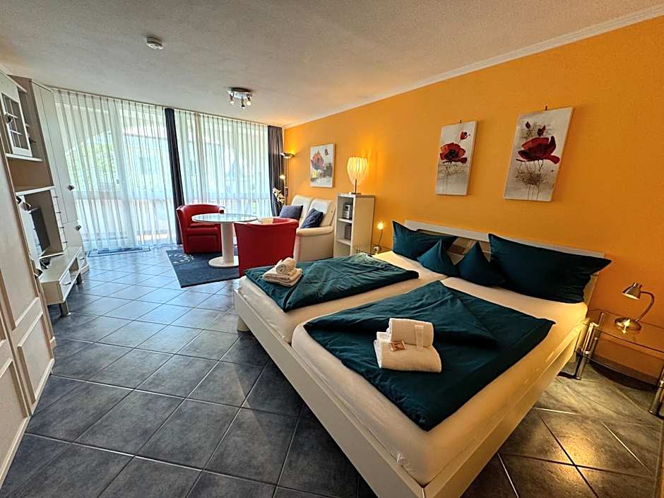 Schloss Kirchham Appartement - & Wellnessanlage