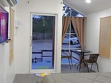 บ้านเพื่อน Bakery & party