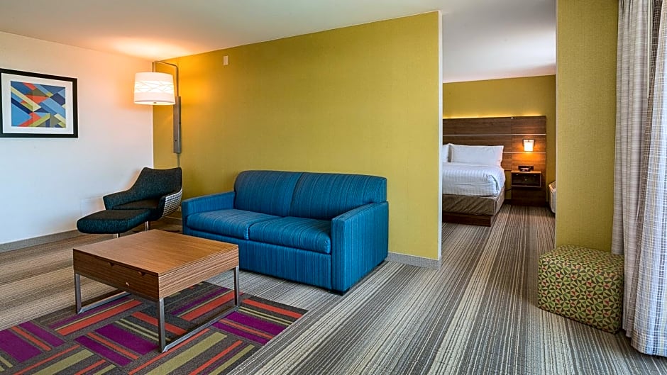 Holiday Inn Express Fullerton