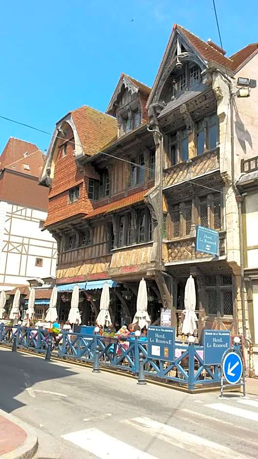 Hotel Des Falaises