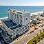 Direct Oceanfront Condo, Daytona Beach, sleeps 6 - with pool