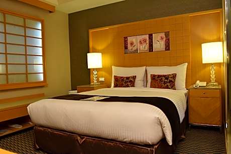 Eco Room with Double Bed - No Window, No Toiletries, No Housekeeping