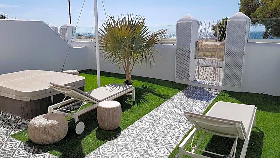 La Concha Boutique Apartments - Adults Only