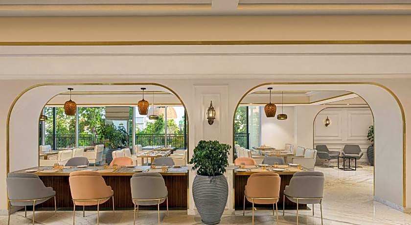 Renaissance Lucknow Hotel