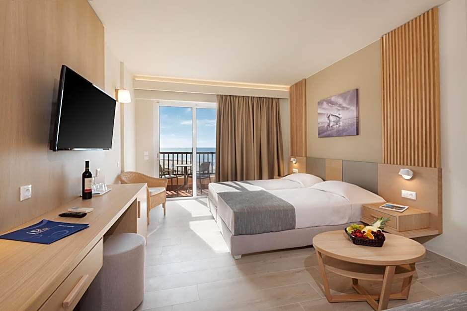 Photo 1 of 8 of Double or Twin Room with Sea View