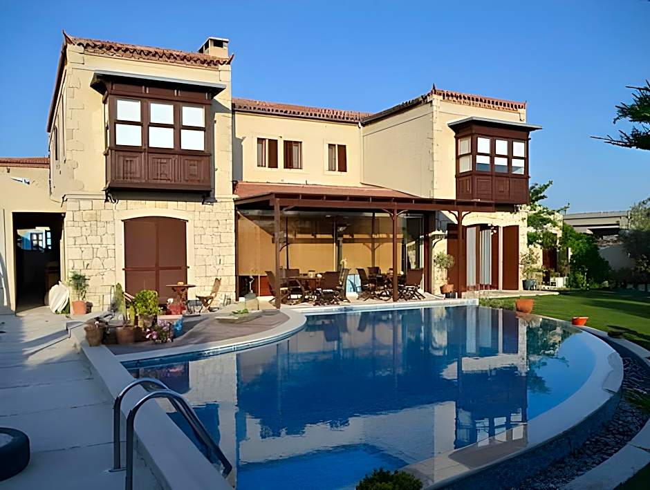Sedirli Ev