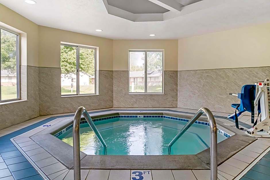 Best Western Beacon Inn