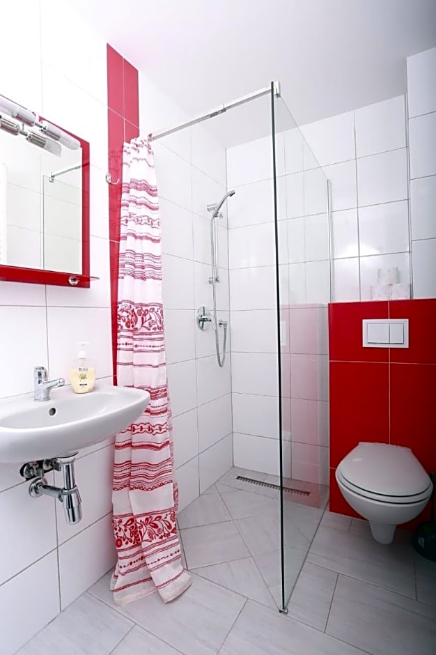 Willa Bona blisko Zamku Królewskiego i Rezerwatu zapraszam na grę miejską Magiczne Chęciny