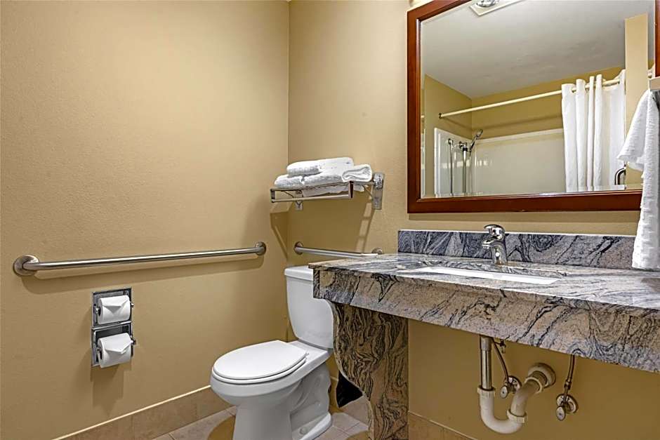 Best Western Plus Prairie Inn