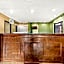 Super 8 by Wyndham Cincinnati/Springdale OH