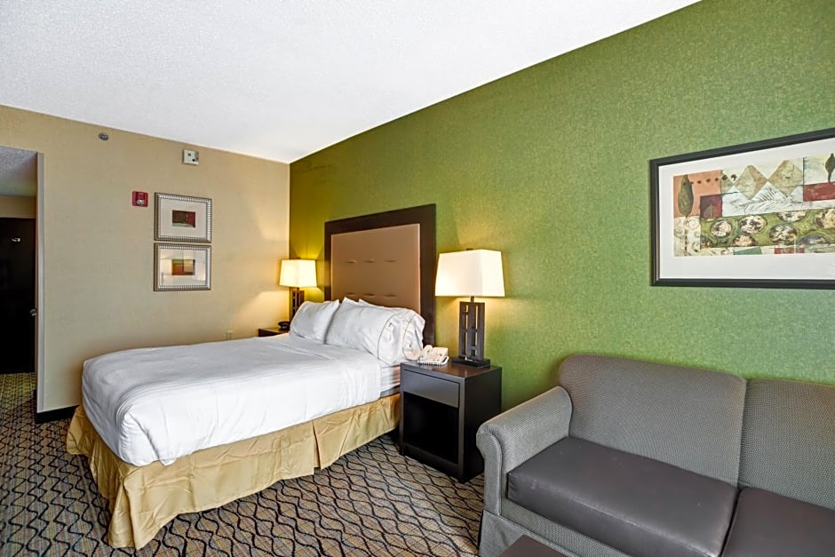 Holiday Inn Express Hotel & Suites Christiansburg By IHG