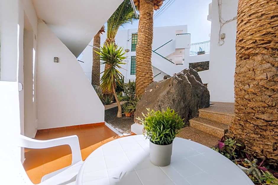 Central location in a great complex with 300mbps internet