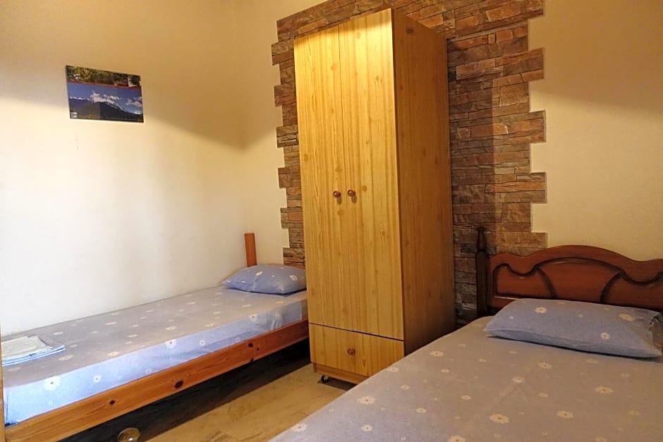 Camping Mitikas and Bungalows