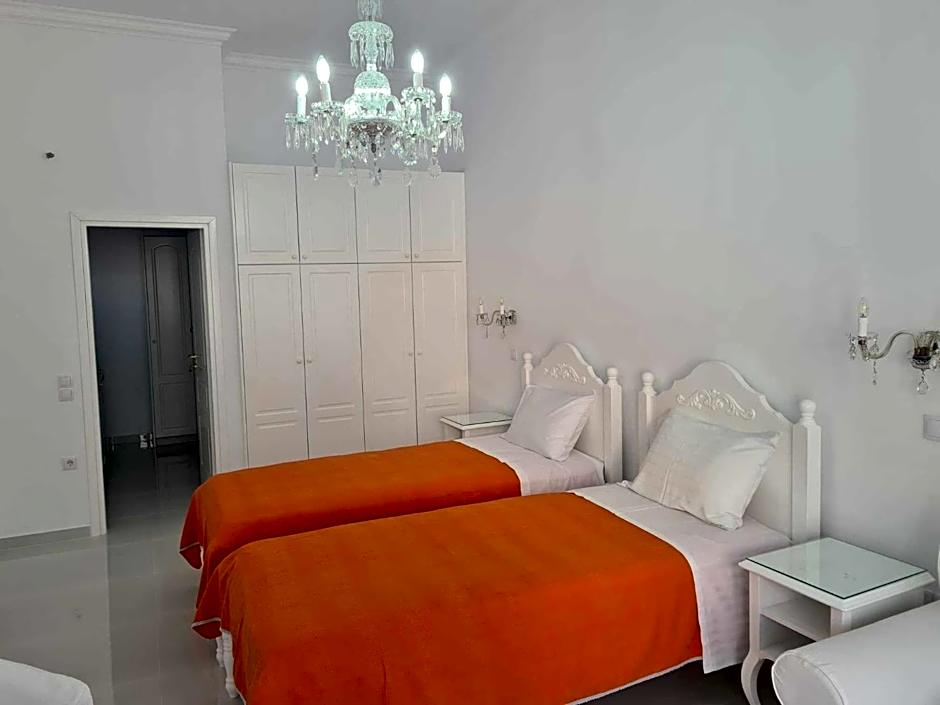 NN Rooms and Suites near Athens Airport
