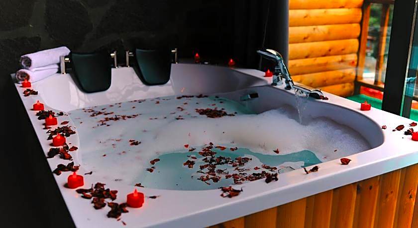 Golden Rose Bungalov