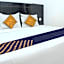 Hotel O Transit 2