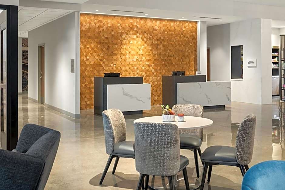 Courtyard by Marriott St Paul Downtown