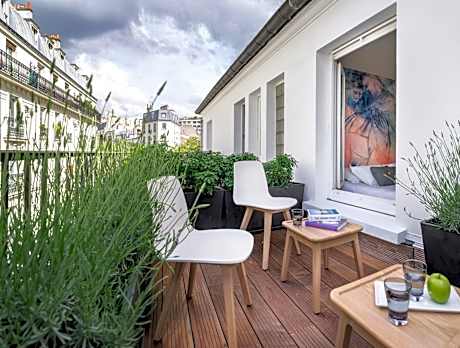 Classic Room with Terrace