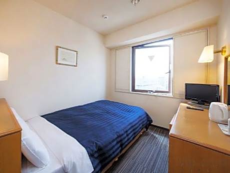 Semi Double Room with Breakfast Smoking